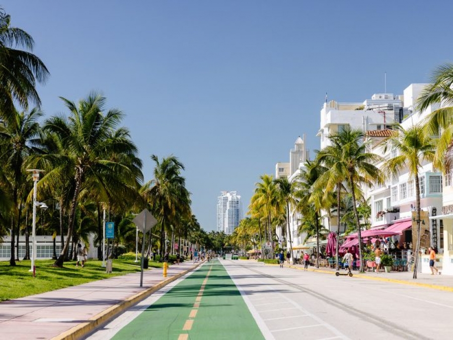 MIAMI MIAMI
